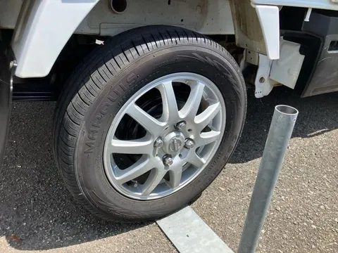 Nissan Clipper Truck