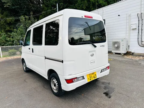 Daihatsu Hijet Cargo