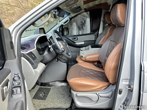 Hyundai Grand Starex