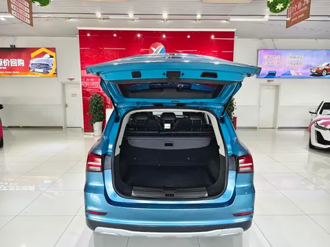 Roewe RX5