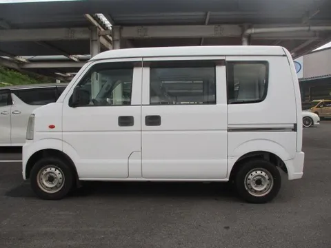 Mitsubishi Minicab Van