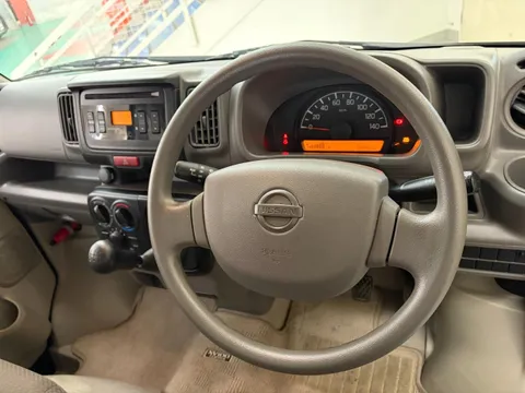 Nissan Clipper