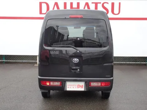 Toyota Pixis Van