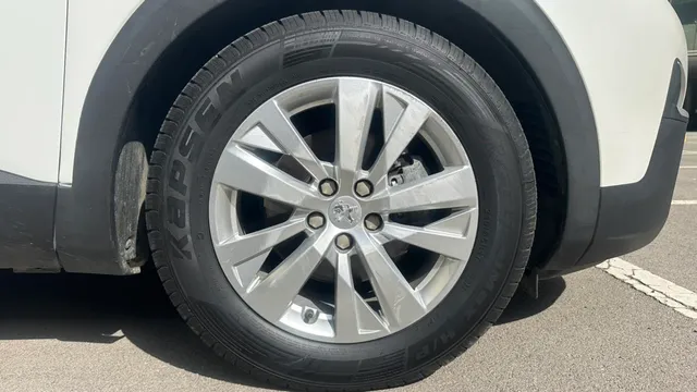Peugeot 4008