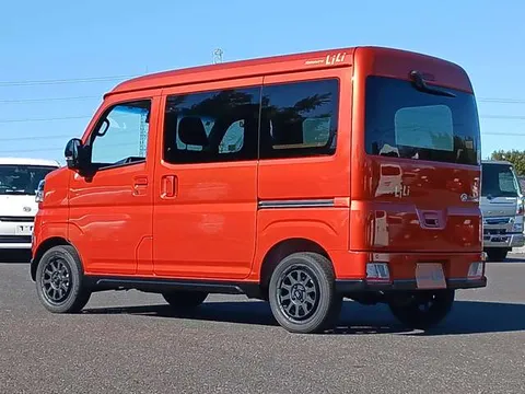 Daihatsu Atrai