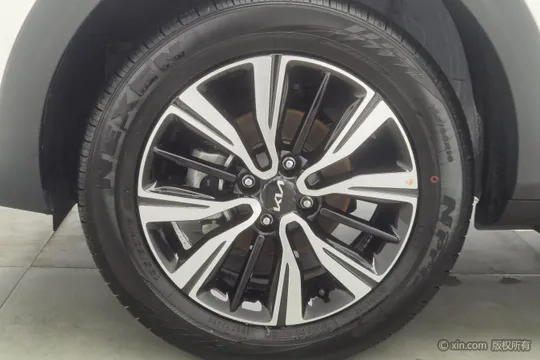 Kia KX1