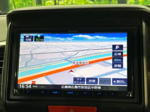 Honda N-BOX Slash