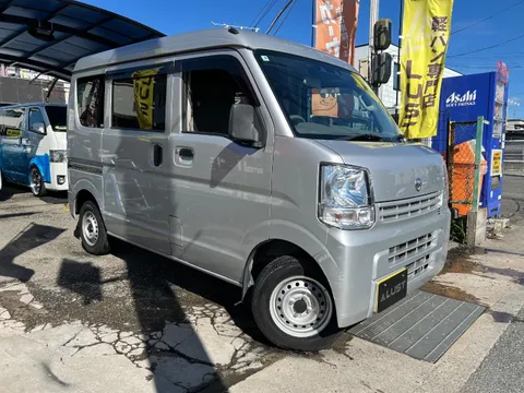 Nissan Clipper