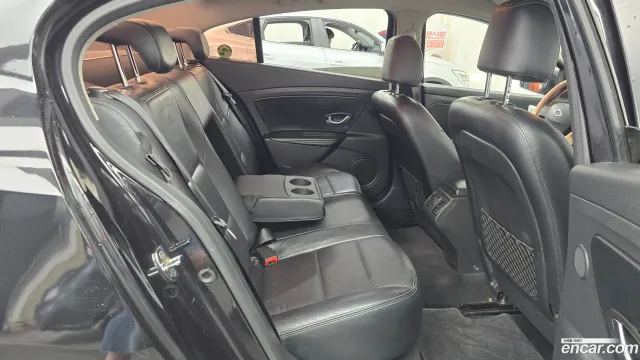 Renault SM3