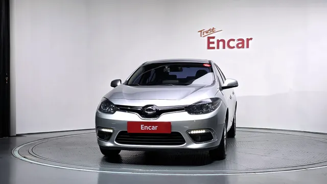 Renault SM3