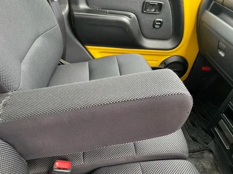 Daihatsu Naked