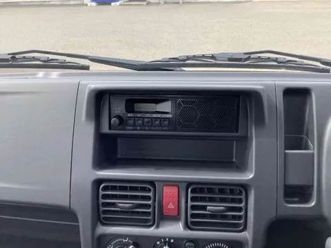 Nissan Clipper Truck