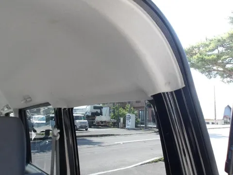 Mitsubishi Minicab Van