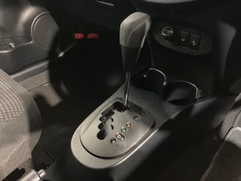 Toyota Yaris (Vitz)
