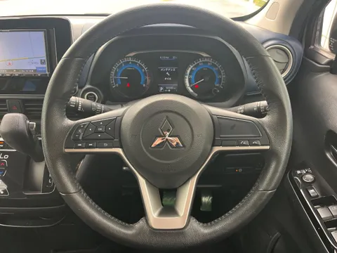 Mitsubishi eK X