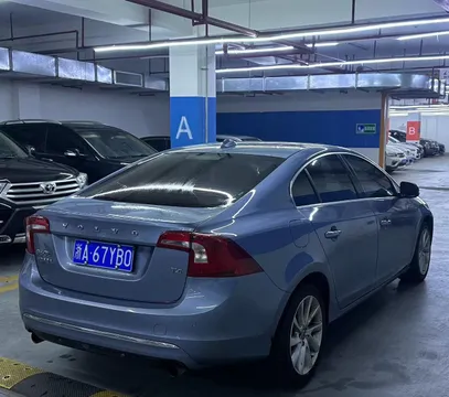 Volvo S60