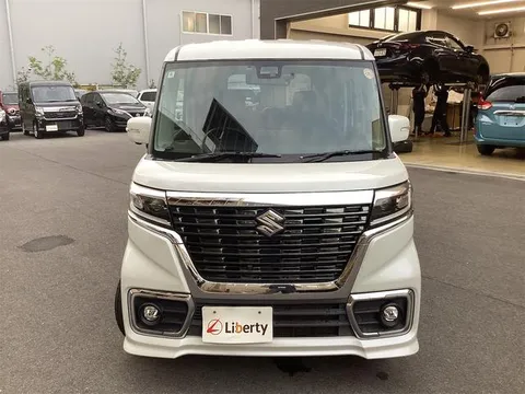 Suzuki Spacia Custom