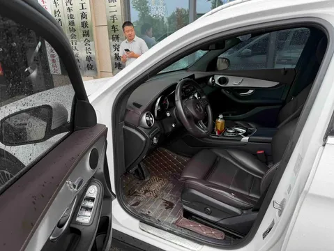 Mercedes-Benz Mercedes-Benz GLC