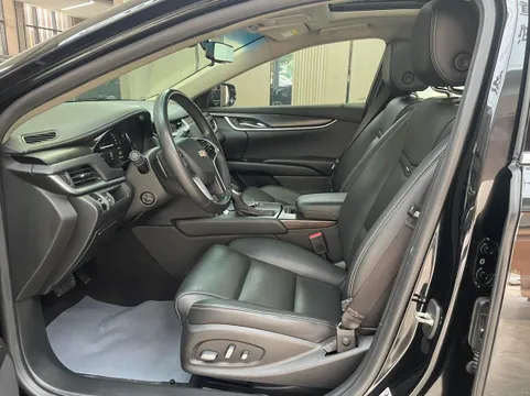 Cadillac XTS