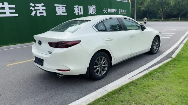 Mazda Mazda 3