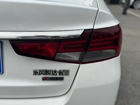 Kia K4