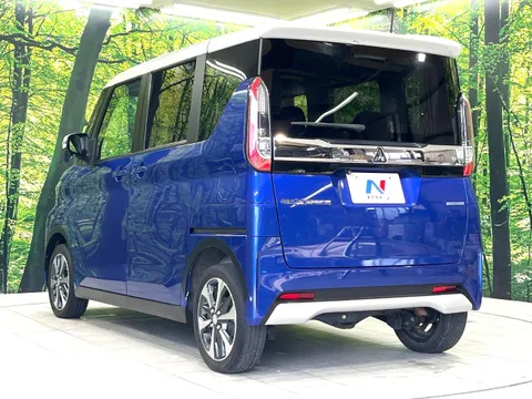 Mitsubishi eK X Space