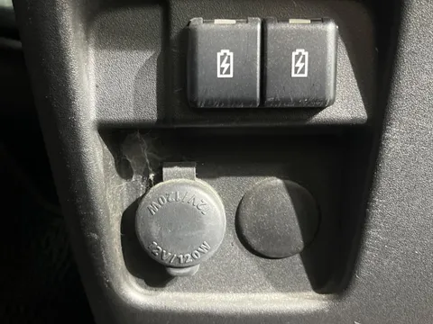 Suzuki Spacia Gear