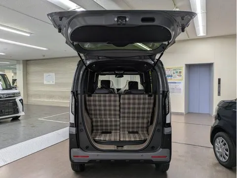 Honda N-BOX Joy