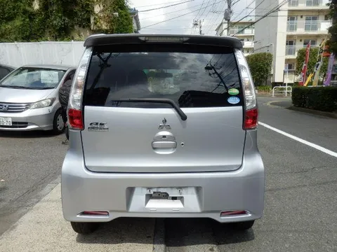 Mitsubishi eK Custom
