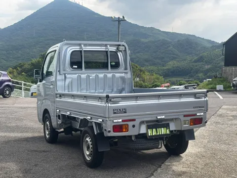 Toyota Pixis Truck