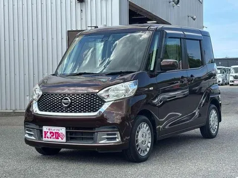 Nissan Dayz Roox