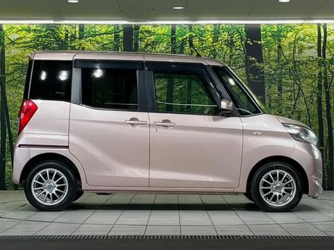 Mitsubishi eK Space