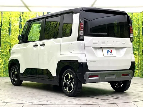 Mitsubishi Delica Mini