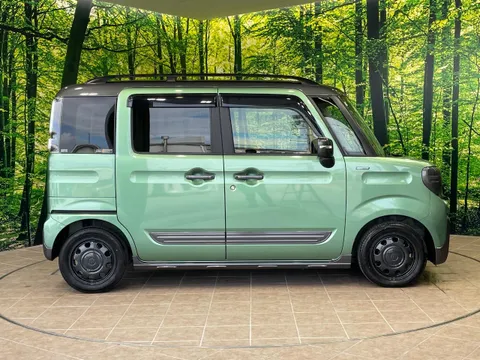 Suzuki Spacia Gear