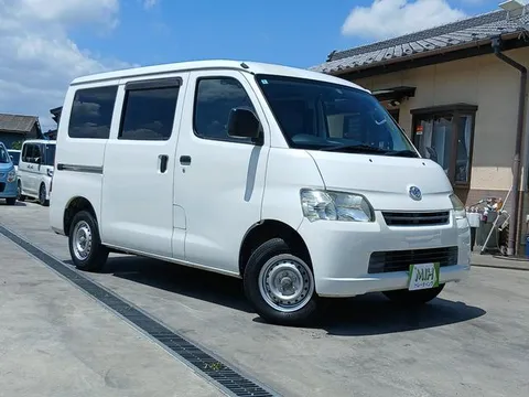 Toyota TownAce Van