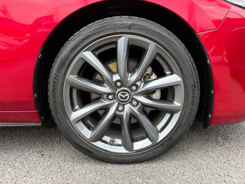 Mazda MAZDA3 Fastback
