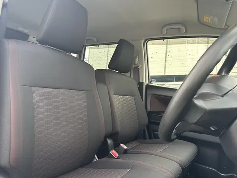Suzuki Wagon R Stingray