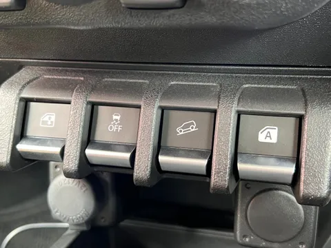 Suzuki Jimny Sierra