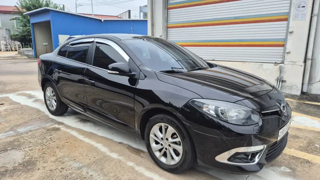 Renault SM3