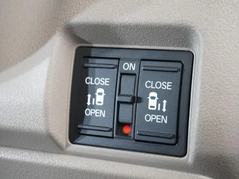 Honda N-BOX Joy