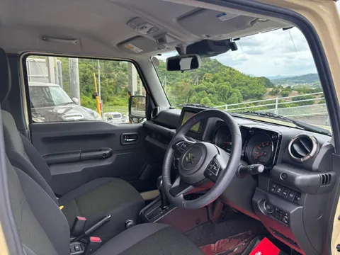 Suzuki Jimny Nomade