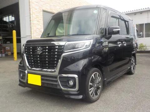 Suzuki Spacia Custom