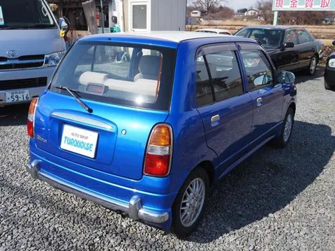 Daihatsu Mira Gino