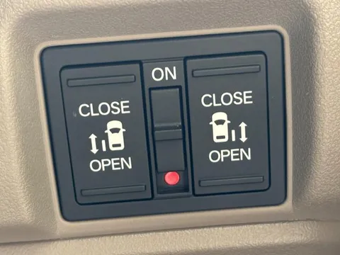 Honda N-BOX Joy