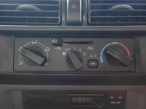 Nissan Clipper Truck