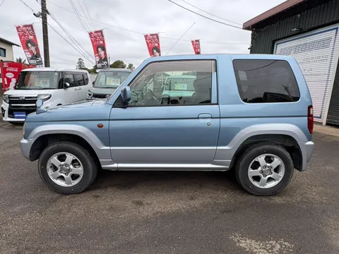 Mitsubishi Pajero Mini
