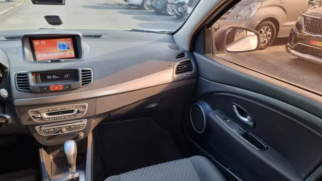 Renault SM3