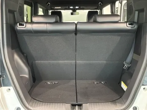 Honda N-BOX Slash