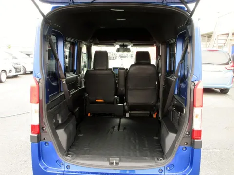 Honda N-VAN Plus Style