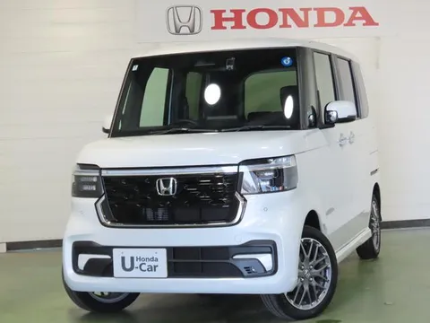 Honda N-BOX Custom
